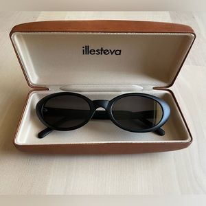 Illesteva Black Seattle Sunglasses